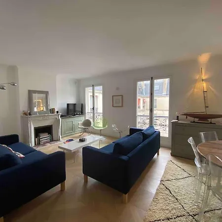 Apartment Trocadero, Tour Eiffel, Duplex 120 M2