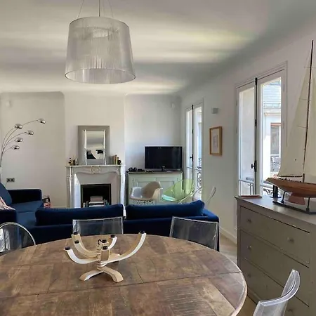 Trocadero, Tour Eiffel, Duplex 120 M2